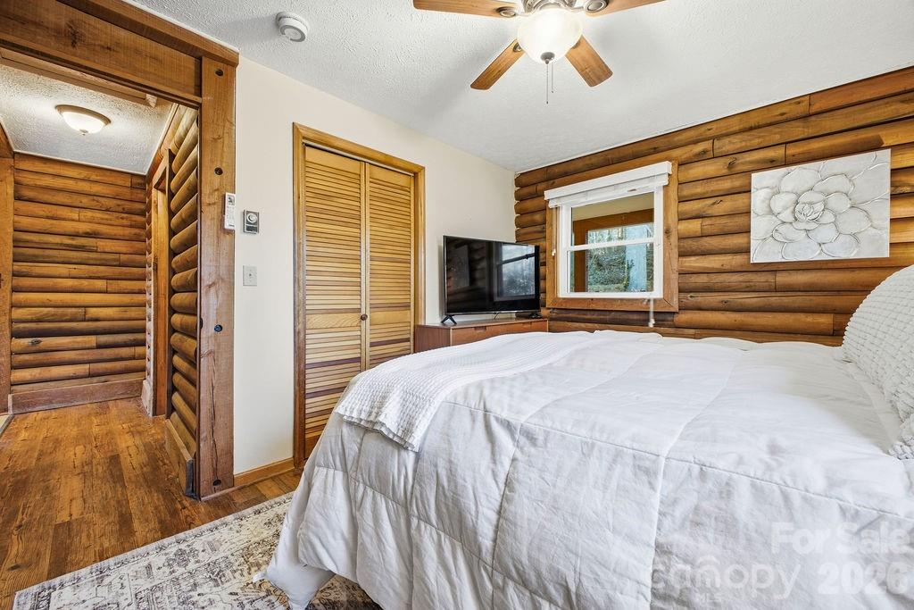 34 Greenbriar Road Black Mountain NC 28711