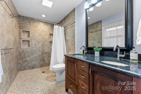 32 Southwicke Drive Arden NC 28704