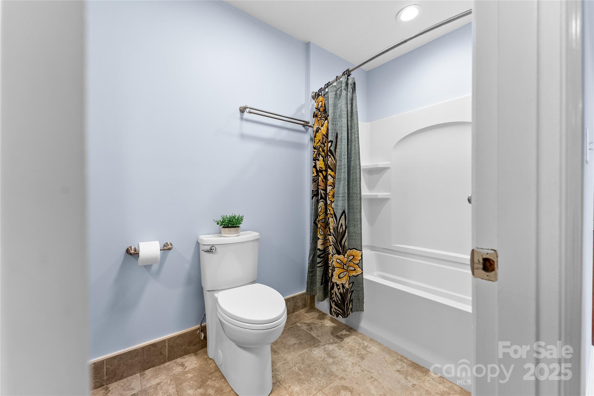 32 Southwicke Drive Arden NC 28704