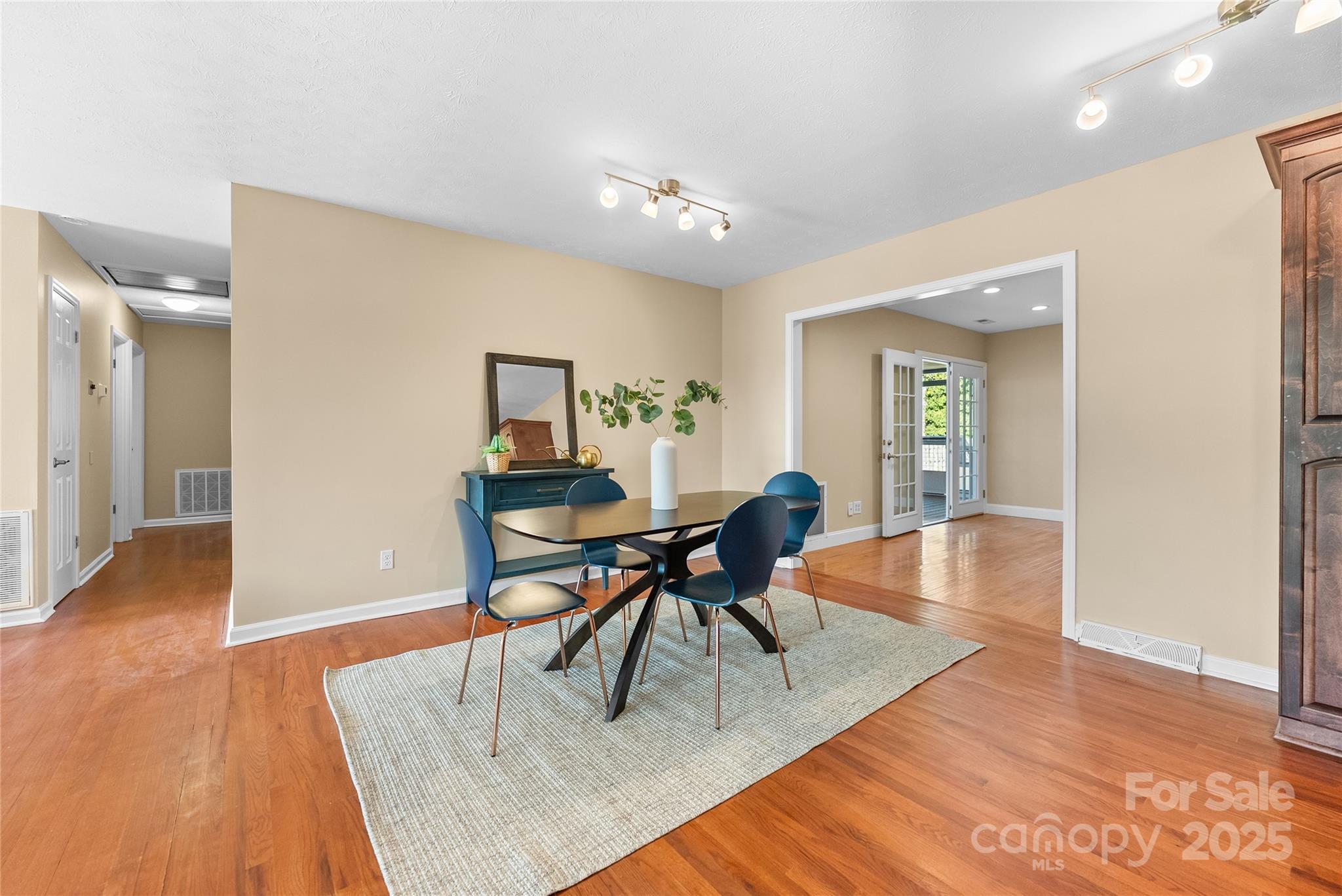 32 Southwicke Drive Arden NC 28704