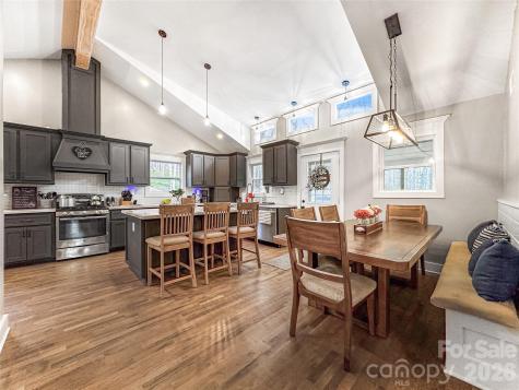 4386 Rocky Road Lenoir NC 28645