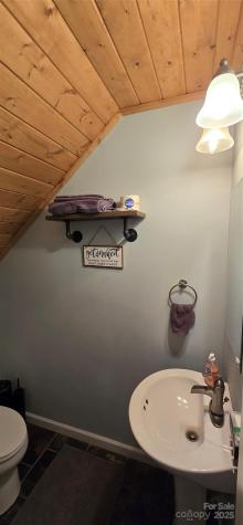 607 Rocky Top Trail Barnardsville NC 28709