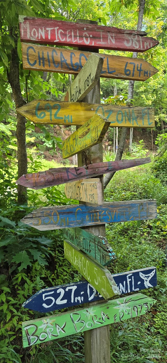 607 Rocky Top Trail Barnardsville NC 28709