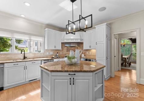 4429 Cameron Oaks Drive Charlotte NC 28211