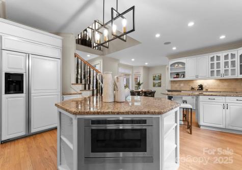 4429 Cameron Oaks Drive Charlotte NC 28211