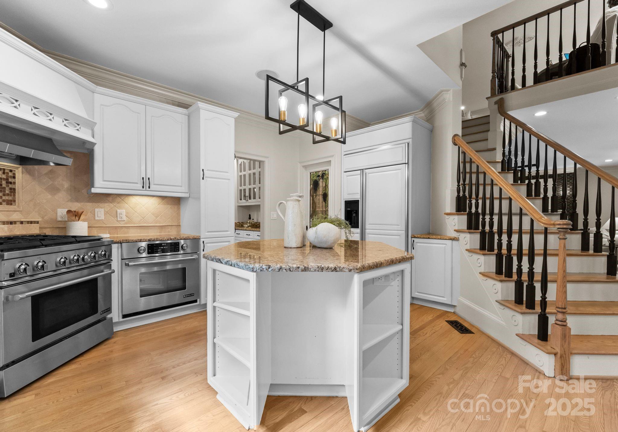 4429 Cameron Oaks Drive Charlotte NC 28211