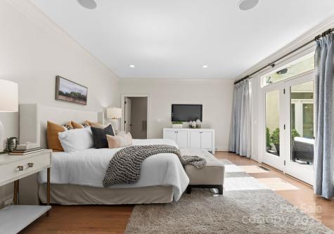 4429 Cameron Oaks Drive Charlotte NC 28211