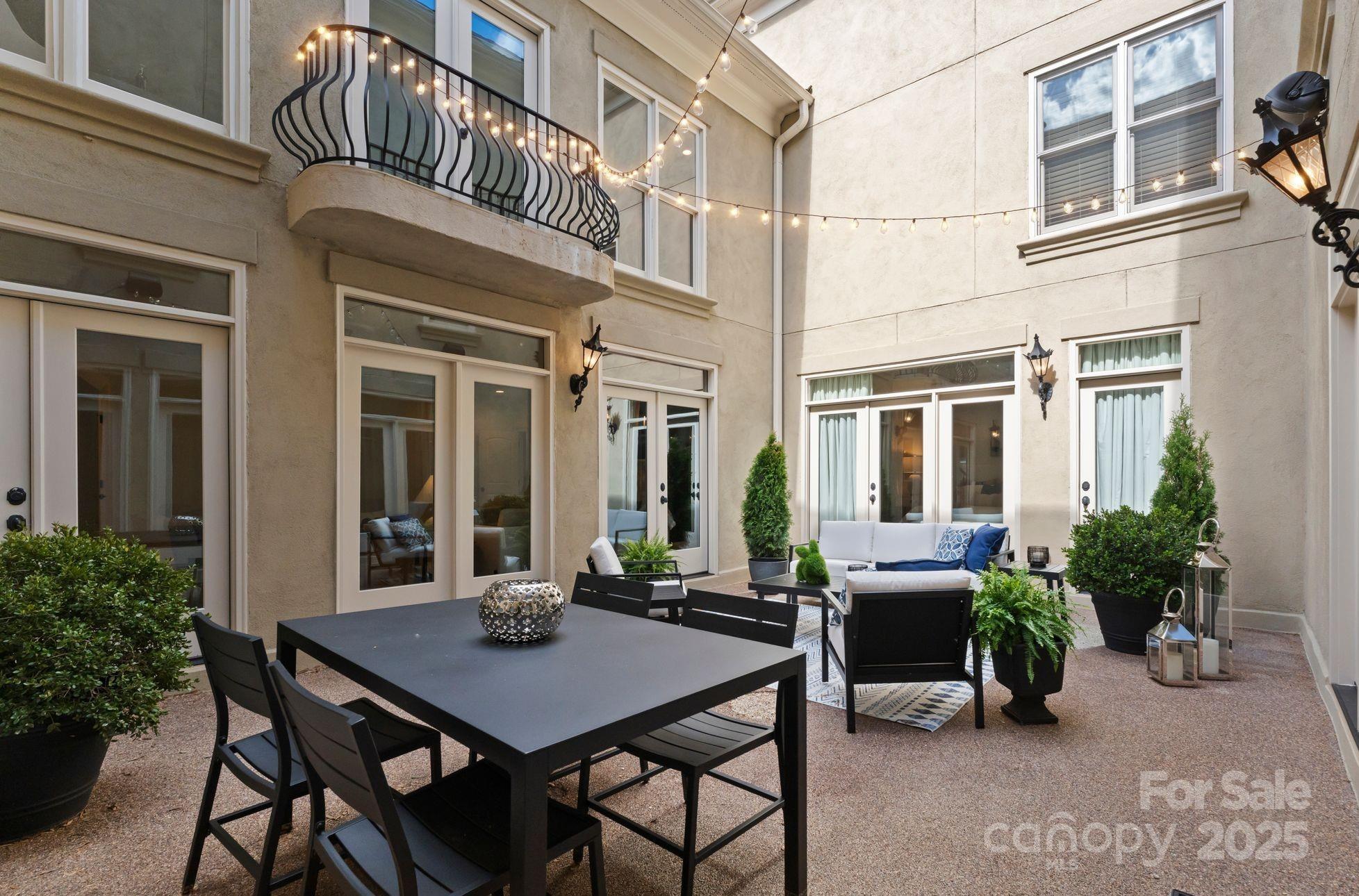 4429 Cameron Oaks Drive Charlotte NC 28211