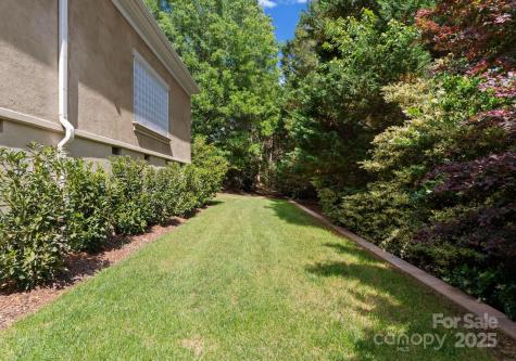 4429 Cameron Oaks Drive Charlotte NC 28211