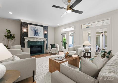 4429 Cameron Oaks Drive Charlotte NC 28211