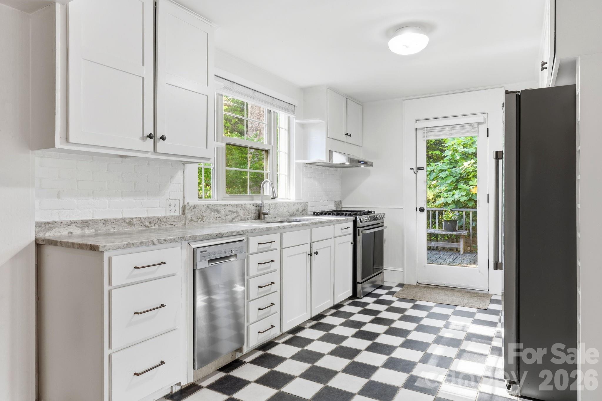 150 Pacolet Street Tryon NC 28782