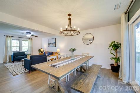 24 Oakwood Road Candler NC 28715