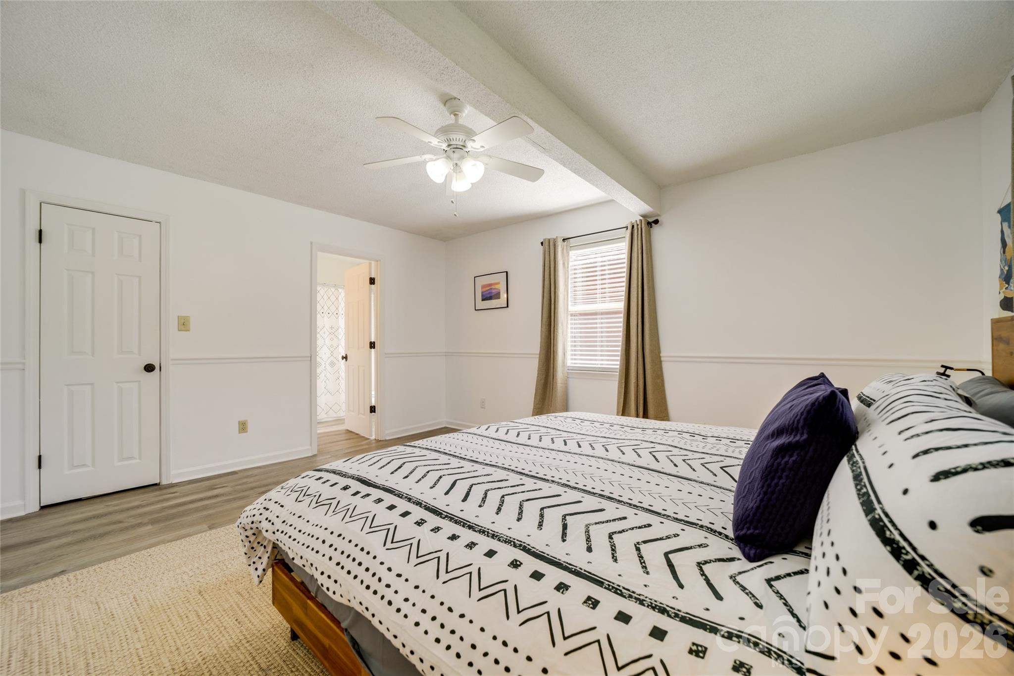 24 Oakwood Road Candler NC 28715