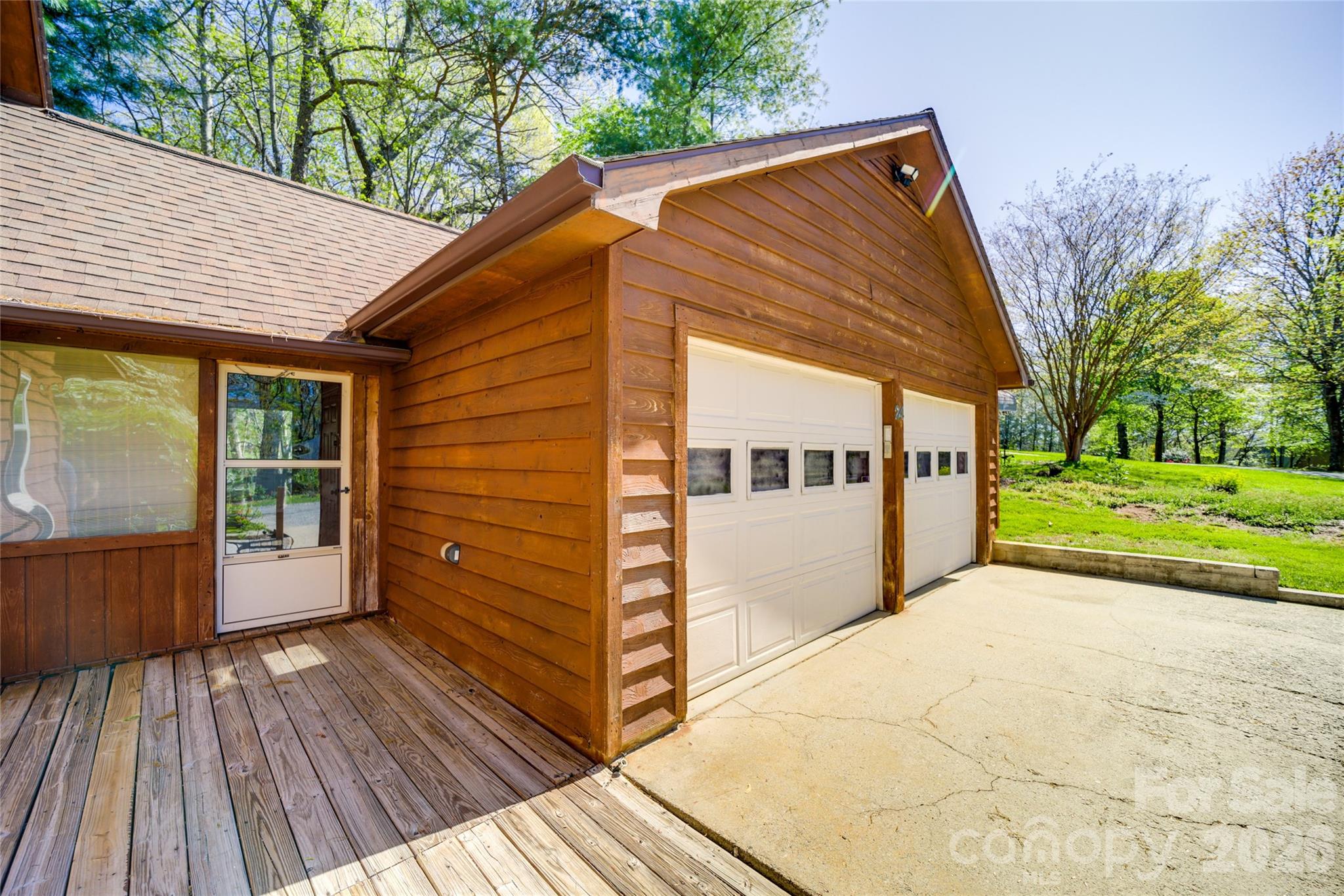 24 Oakwood Road Candler NC 28715