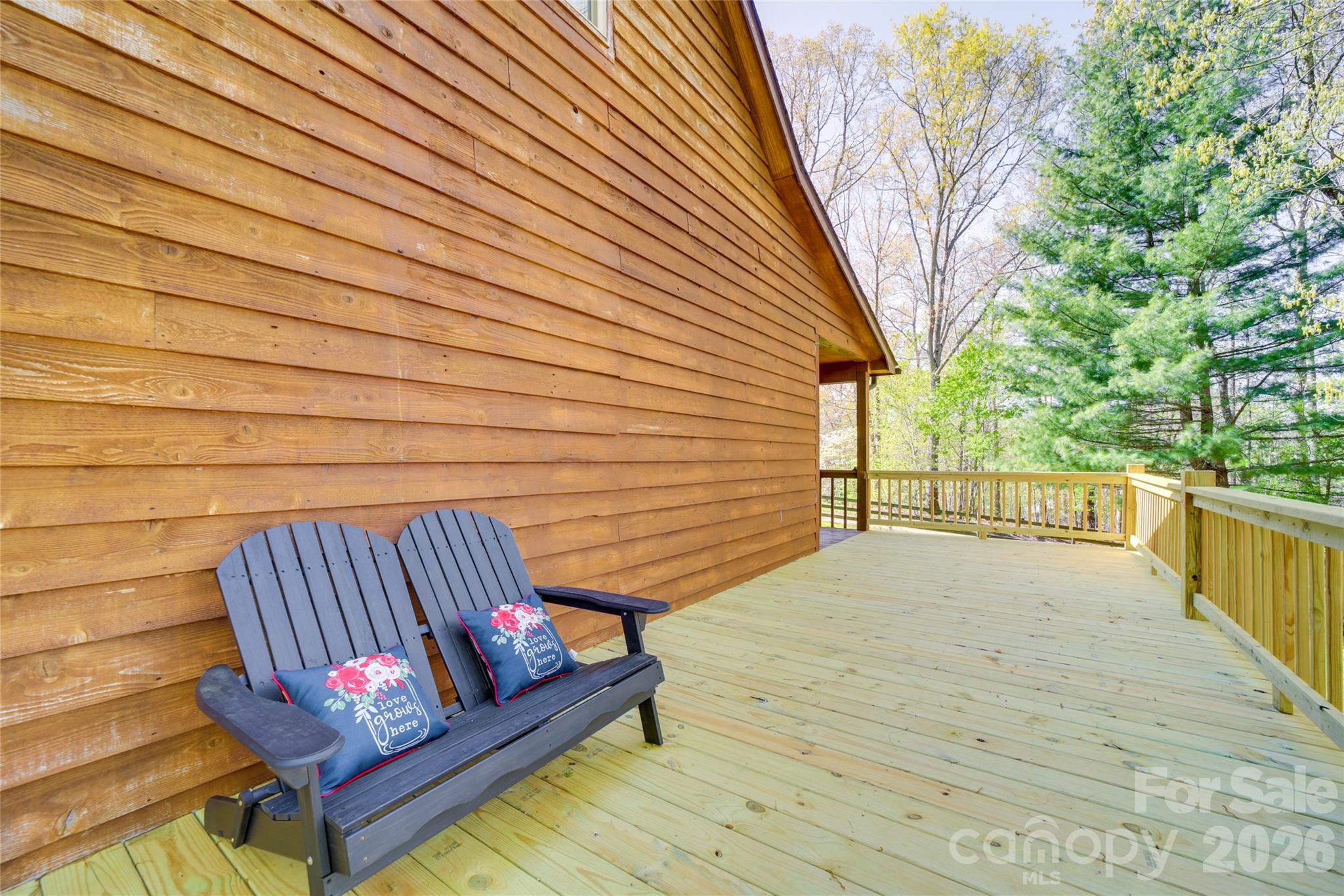 24 Oakwood Road Candler NC 28715