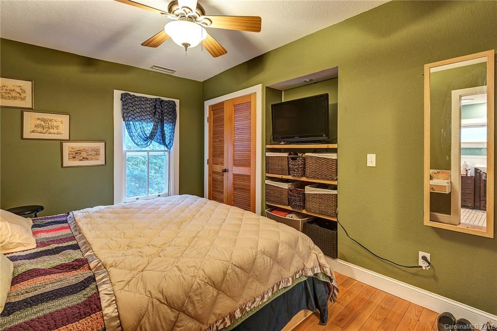 20 Hazzard Street Asheville NC 28801