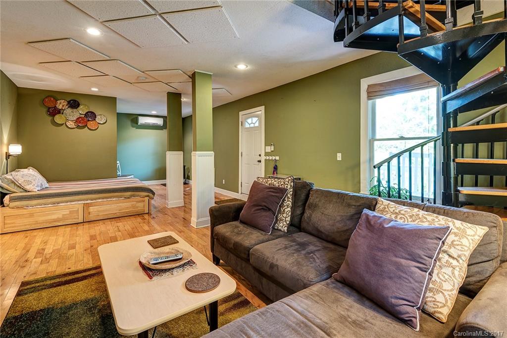 20 Hazzard Street Asheville NC 28801