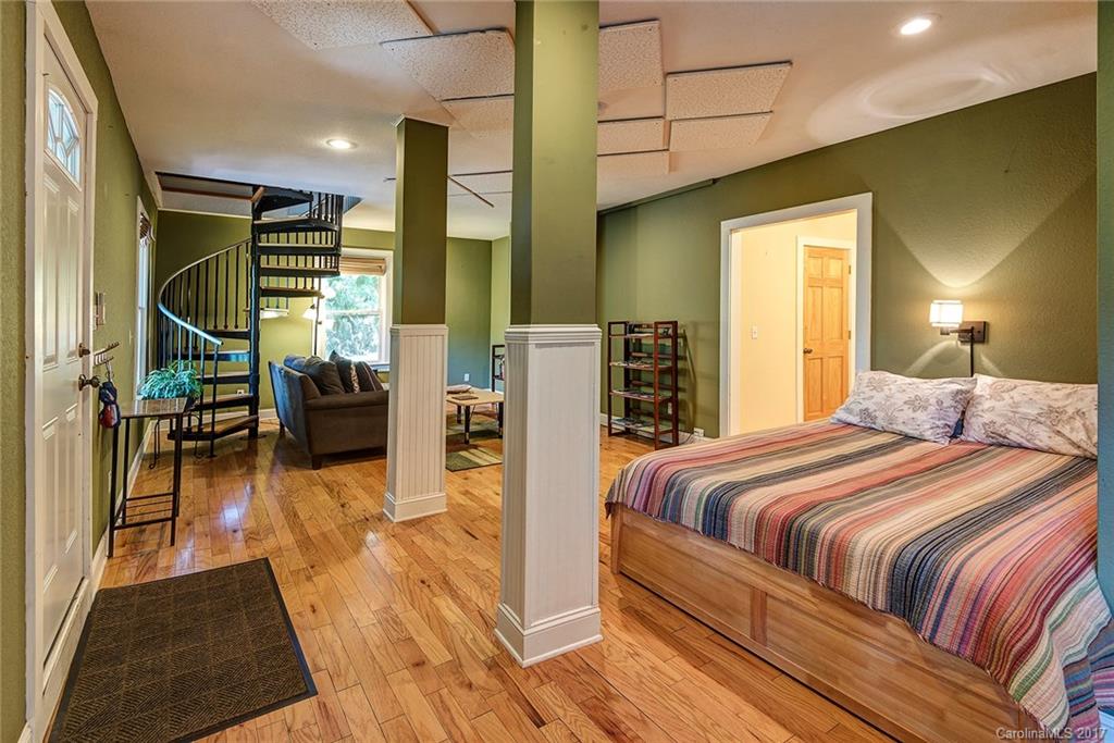 20 Hazzard Street Asheville NC 28801
