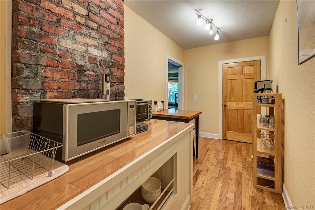 20 Hazzard Street Asheville NC 28801