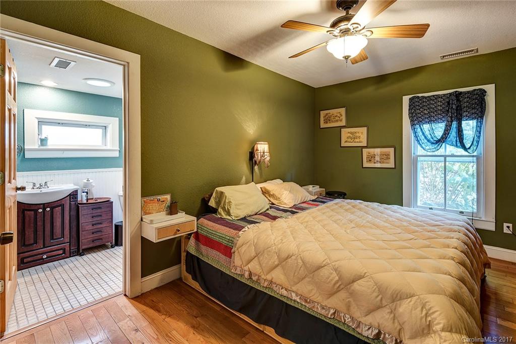 20 Hazzard Street Asheville NC 28801