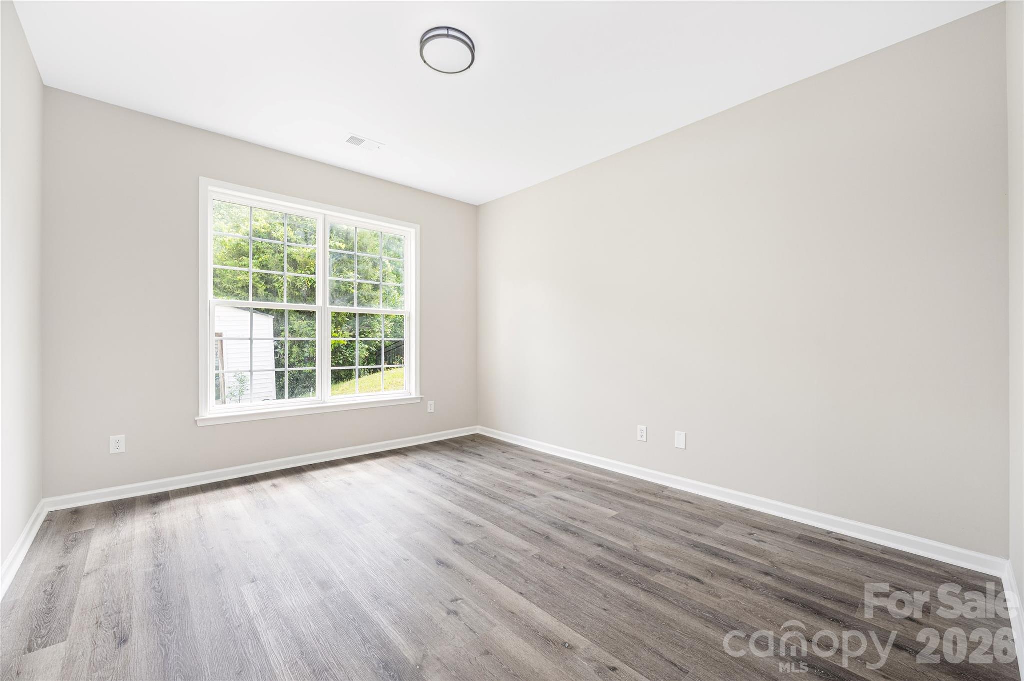 13834 Riding Hill Avenue Charlotte NC 28213