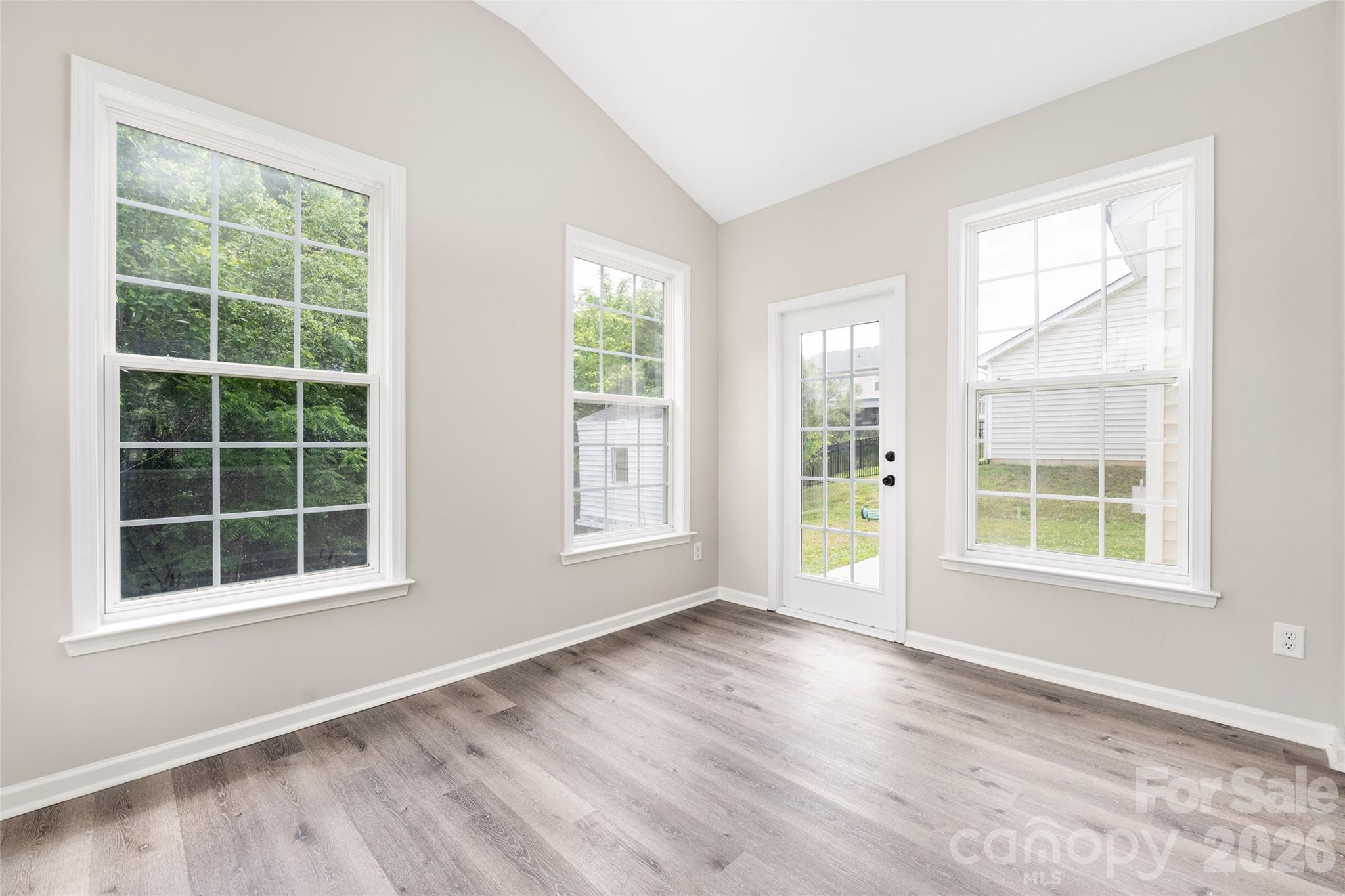 13834 Riding Hill Avenue Charlotte NC 28213