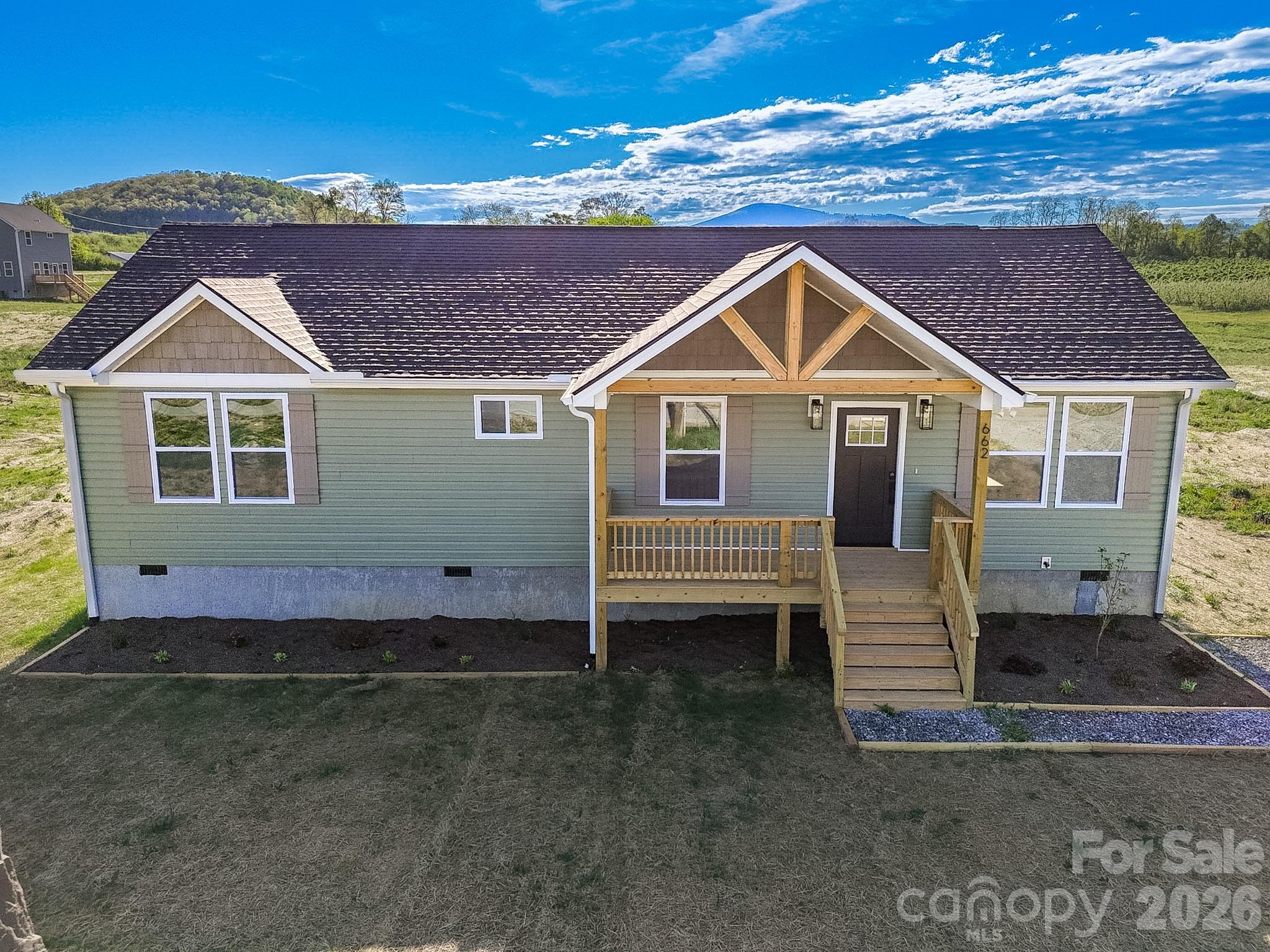662 Beehive Road Hendersonville NC 28792