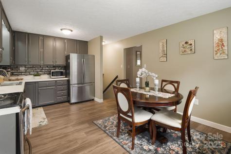 102 Aycock Street Black Mountain NC 28711