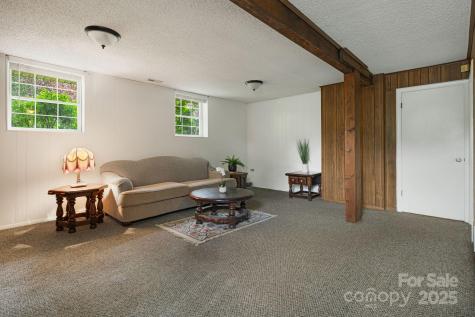 102 Aycock Street Black Mountain NC 28711