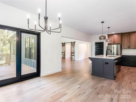 244 Barebridge Drive Burnsville NC 28714