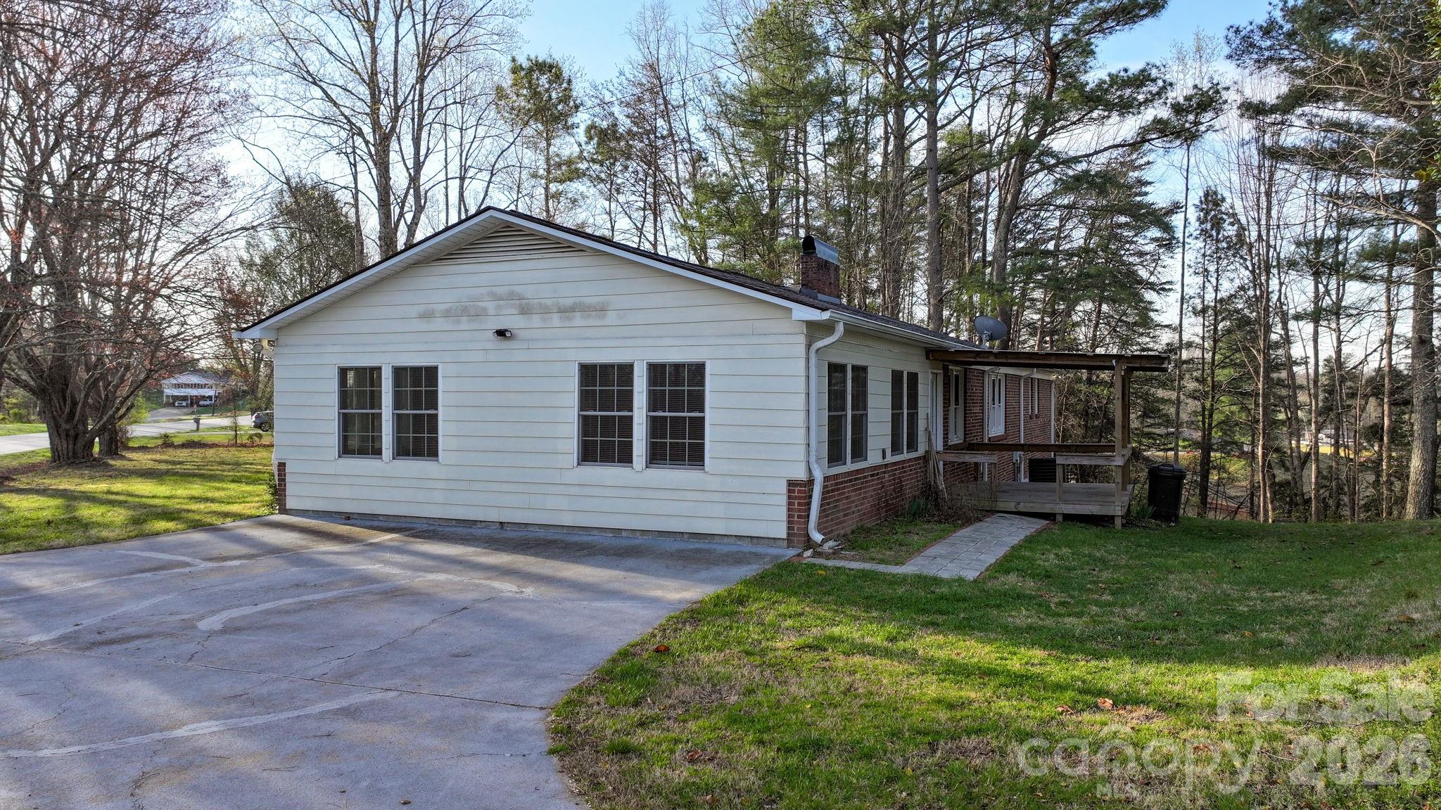 1629 Nc 126 Road Morganton NC 28655