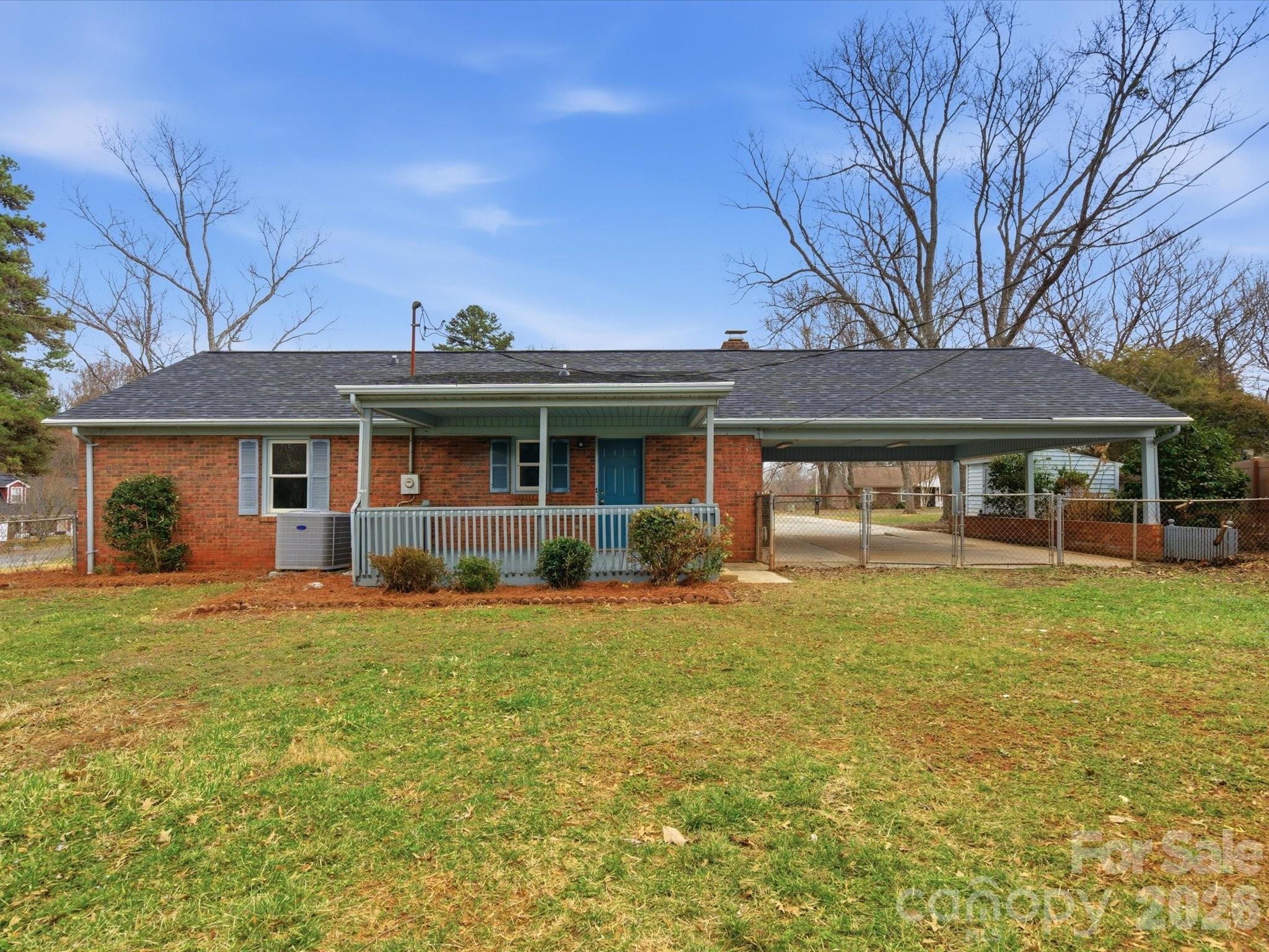 6111 Dovetail Court Charlotte NC 28227