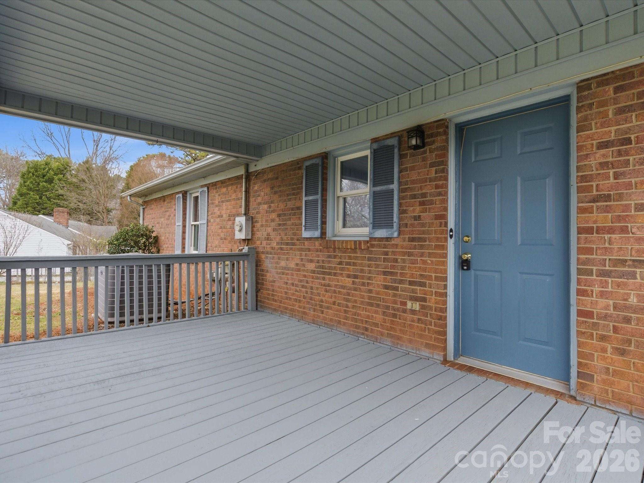 6111 Dovetail Court Charlotte NC 28227