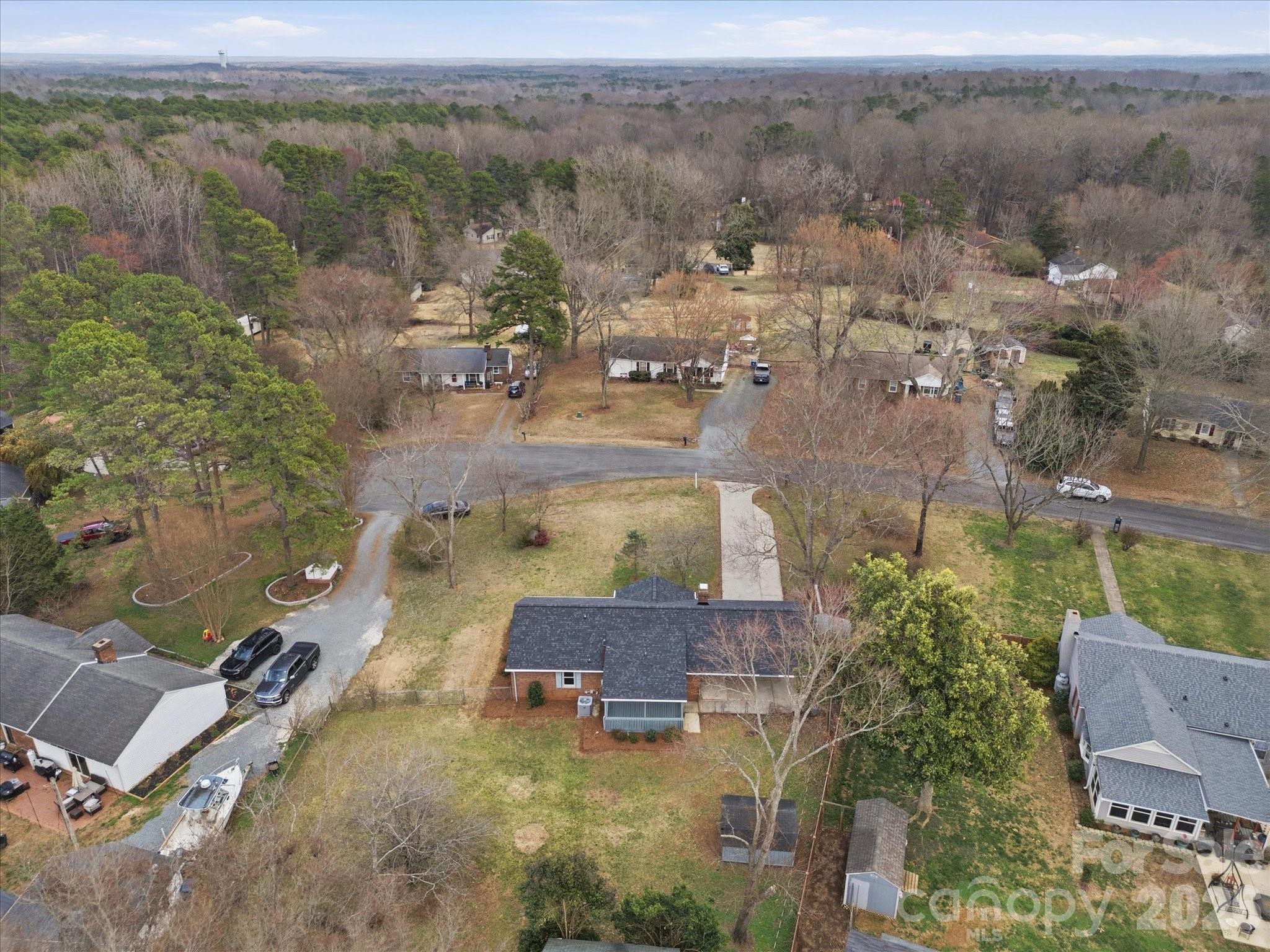 6111 Dovetail Court Charlotte NC 28227