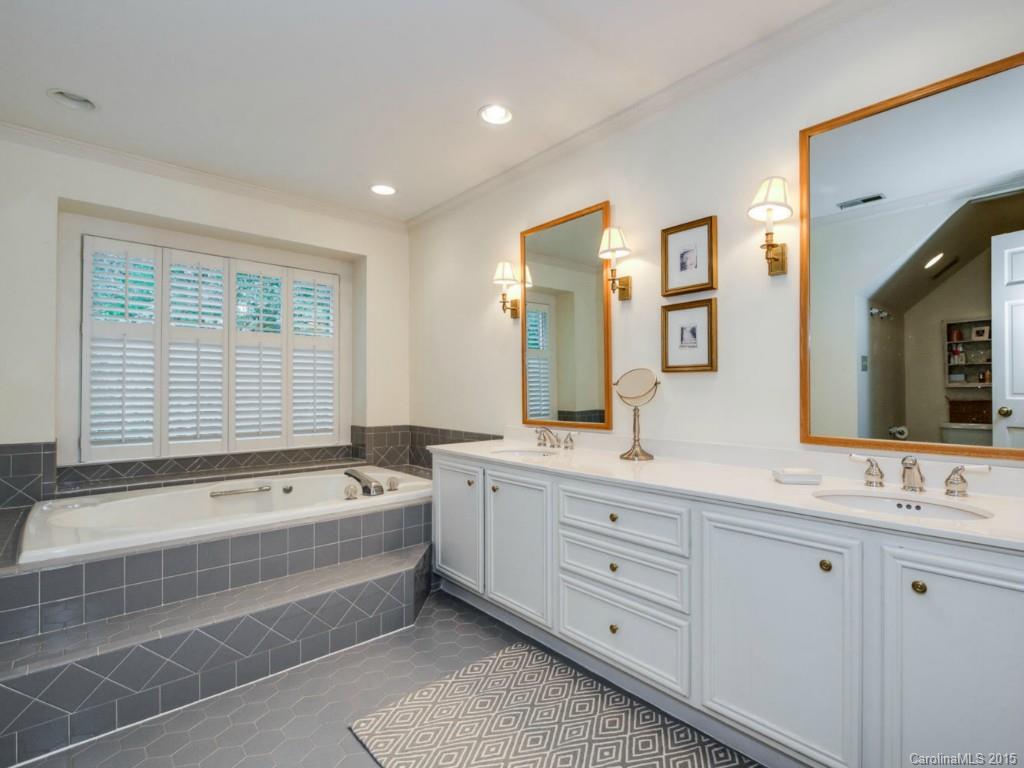 5040 Kimblewyck Lane Charlotte NC 28226