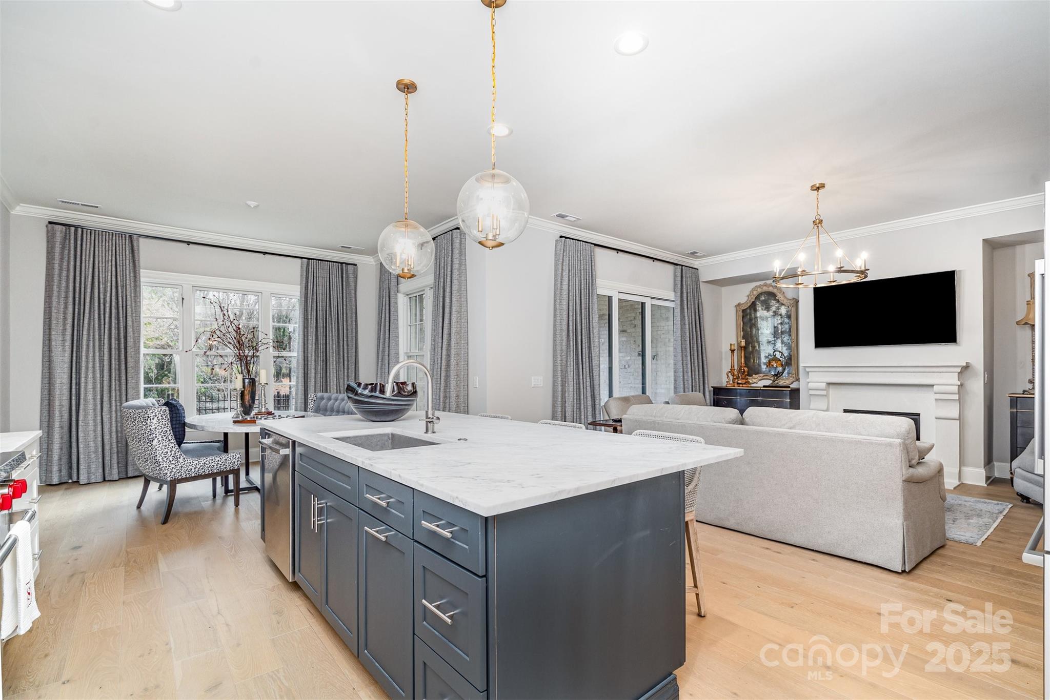 119 Thorncote Place Charlotte NC 28226