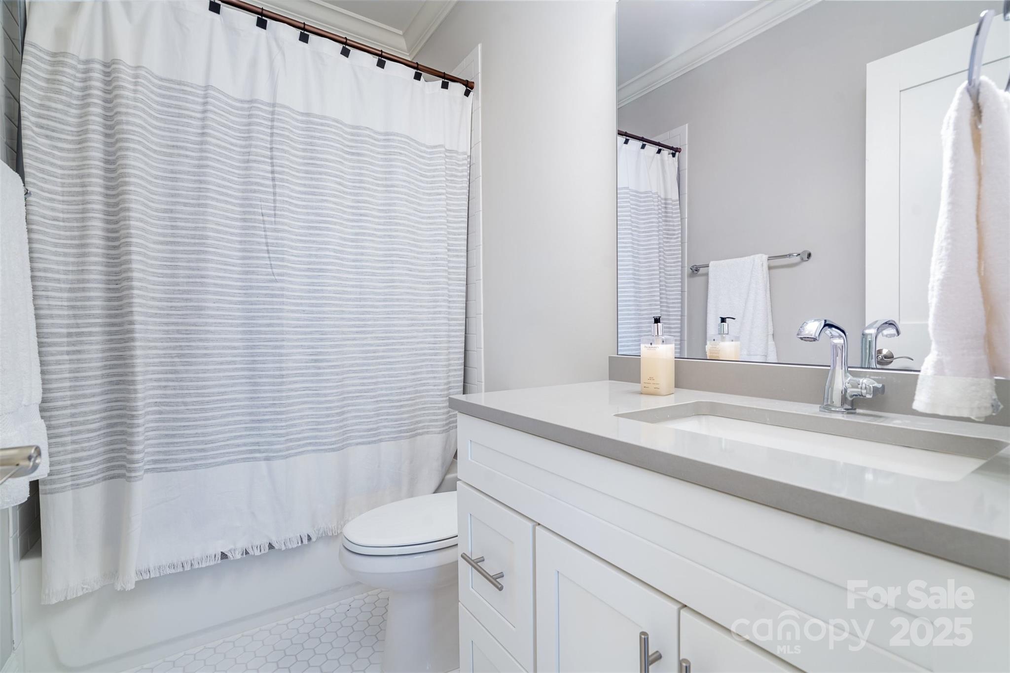 119 Thorncote Place Charlotte NC 28226