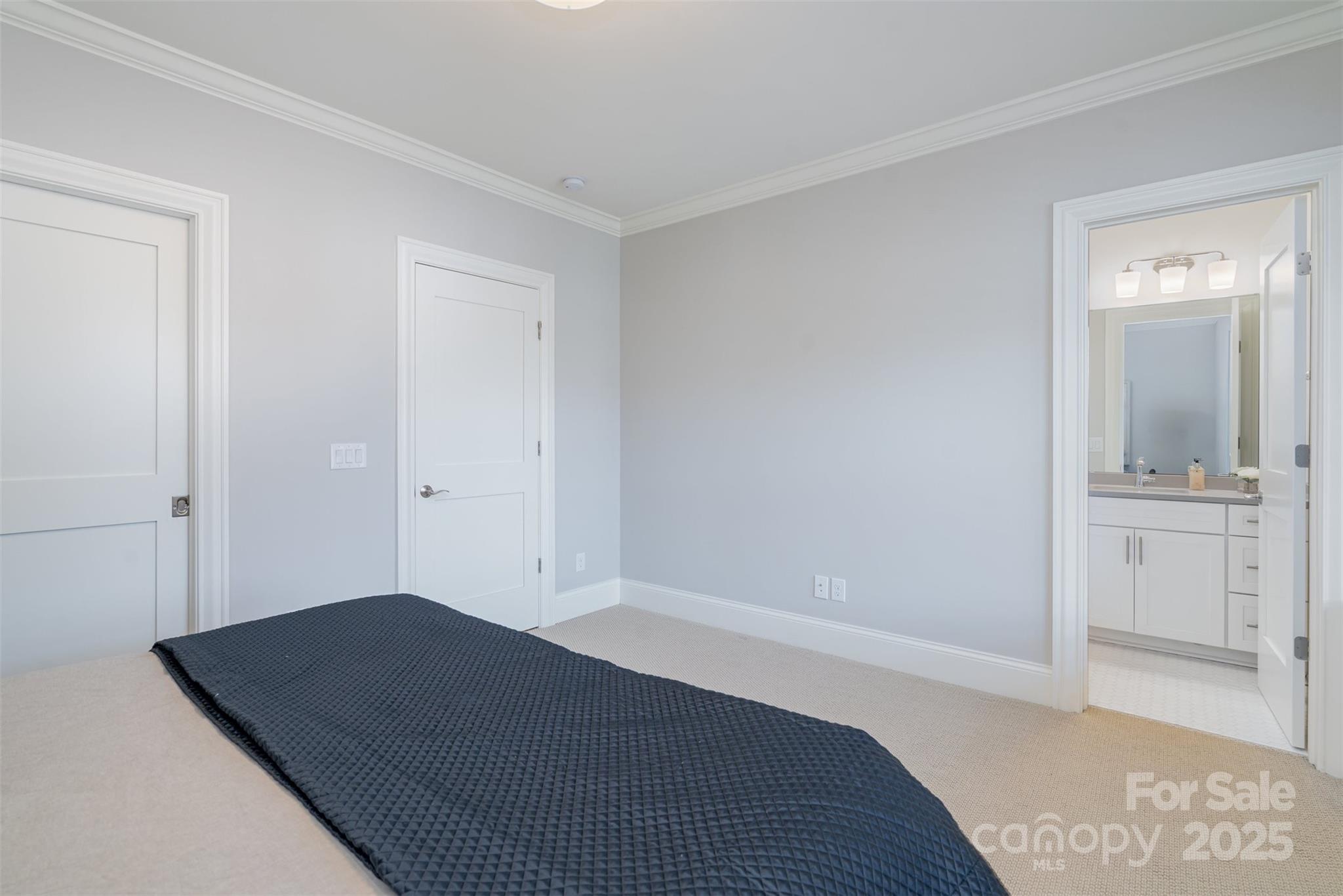 119 Thorncote Place Charlotte NC 28226