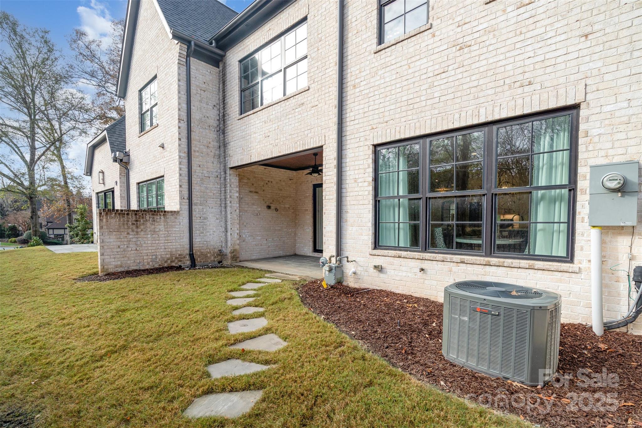 119 Thorncote Place Charlotte NC 28226