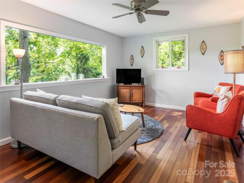 3 N Delano Road Asheville NC 28805
