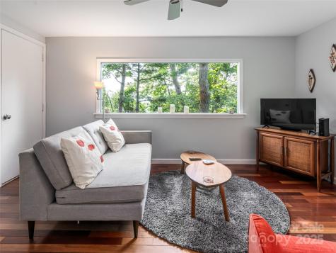 3 N Delano Road Asheville NC 28805