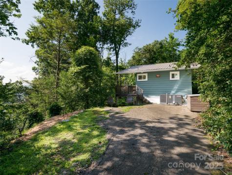 3 N Delano Road Asheville NC 28805