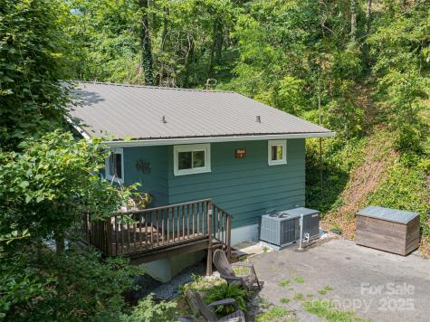 3 N Delano Road Asheville NC 28805