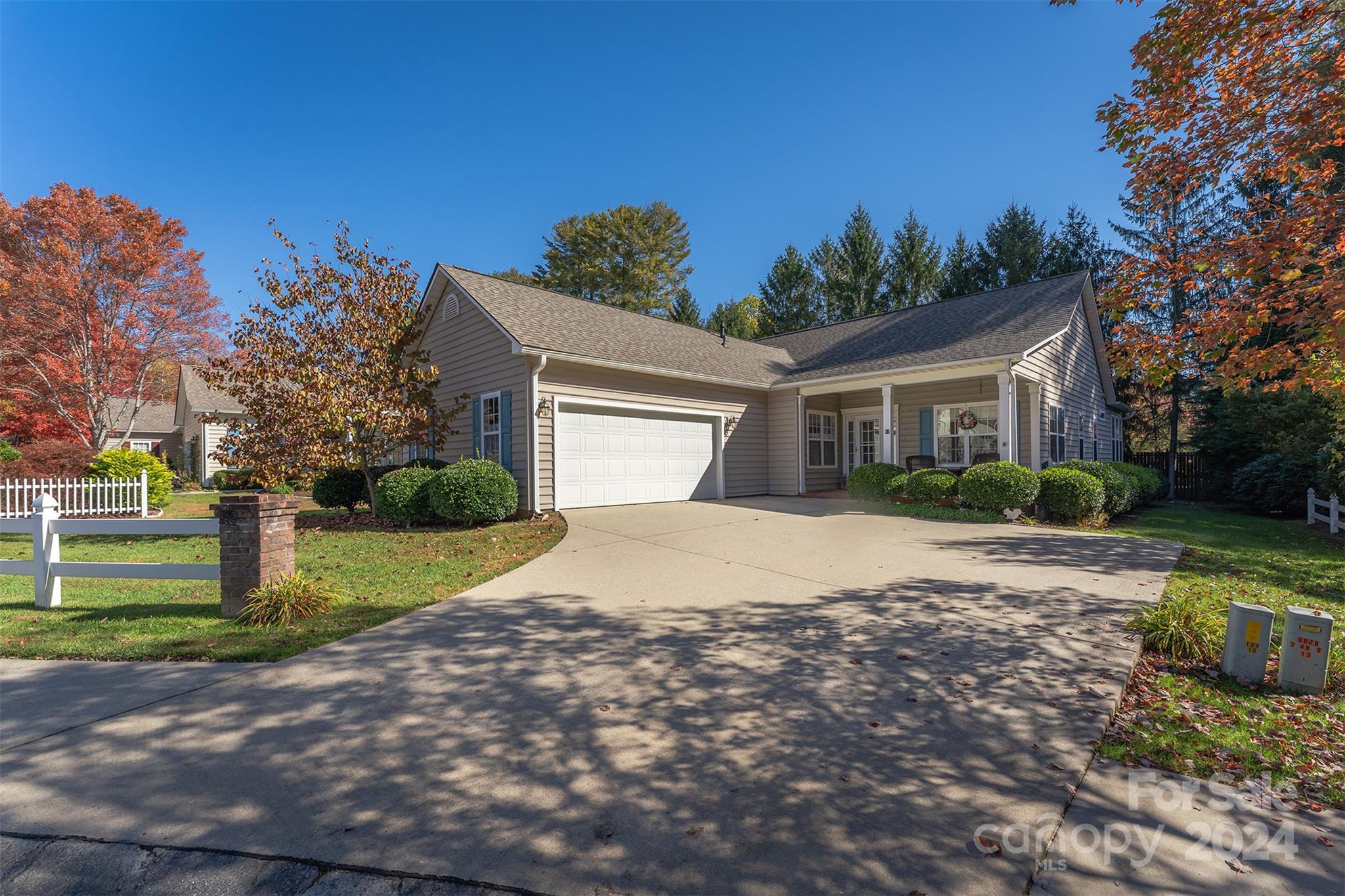 87 Cambridge Drive Brevard NC 28712