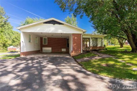 503 N Jackson Road Lancaster SC 29720