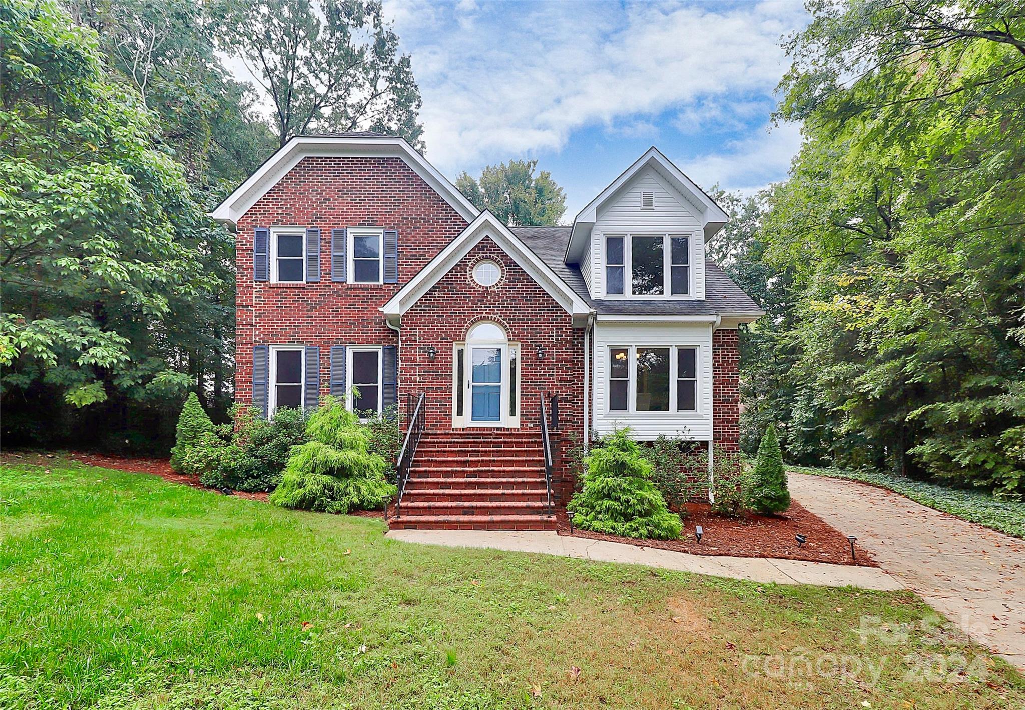 1404 Yerton Court Charlotte NC 28213