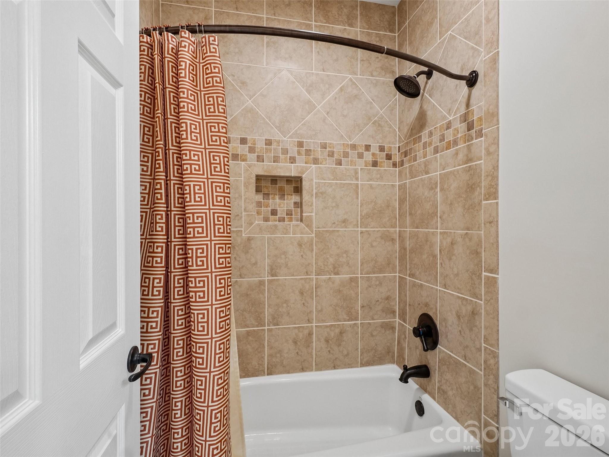 65 Horizon Way Alexander NC 28701