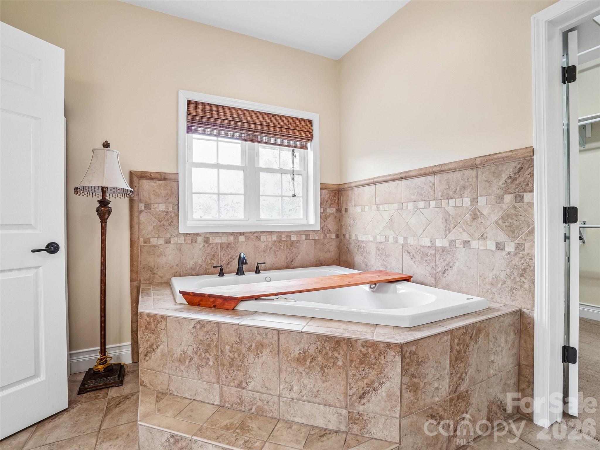 65 Horizon Way Alexander NC 28701