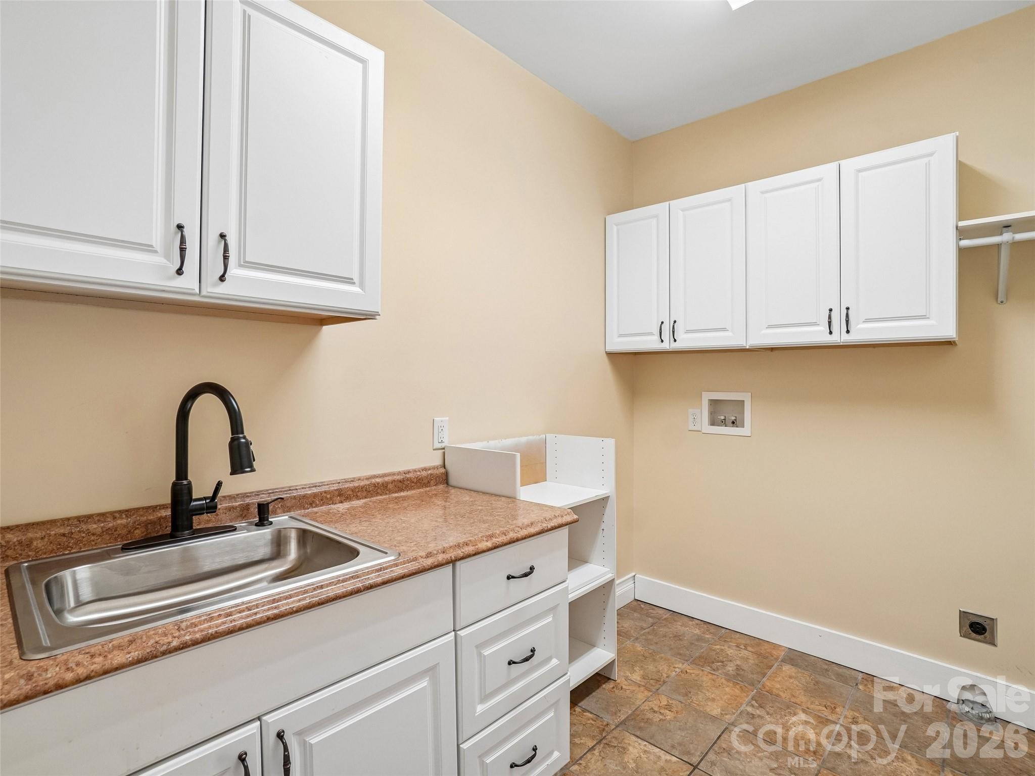 65 Horizon Way Alexander NC 28701