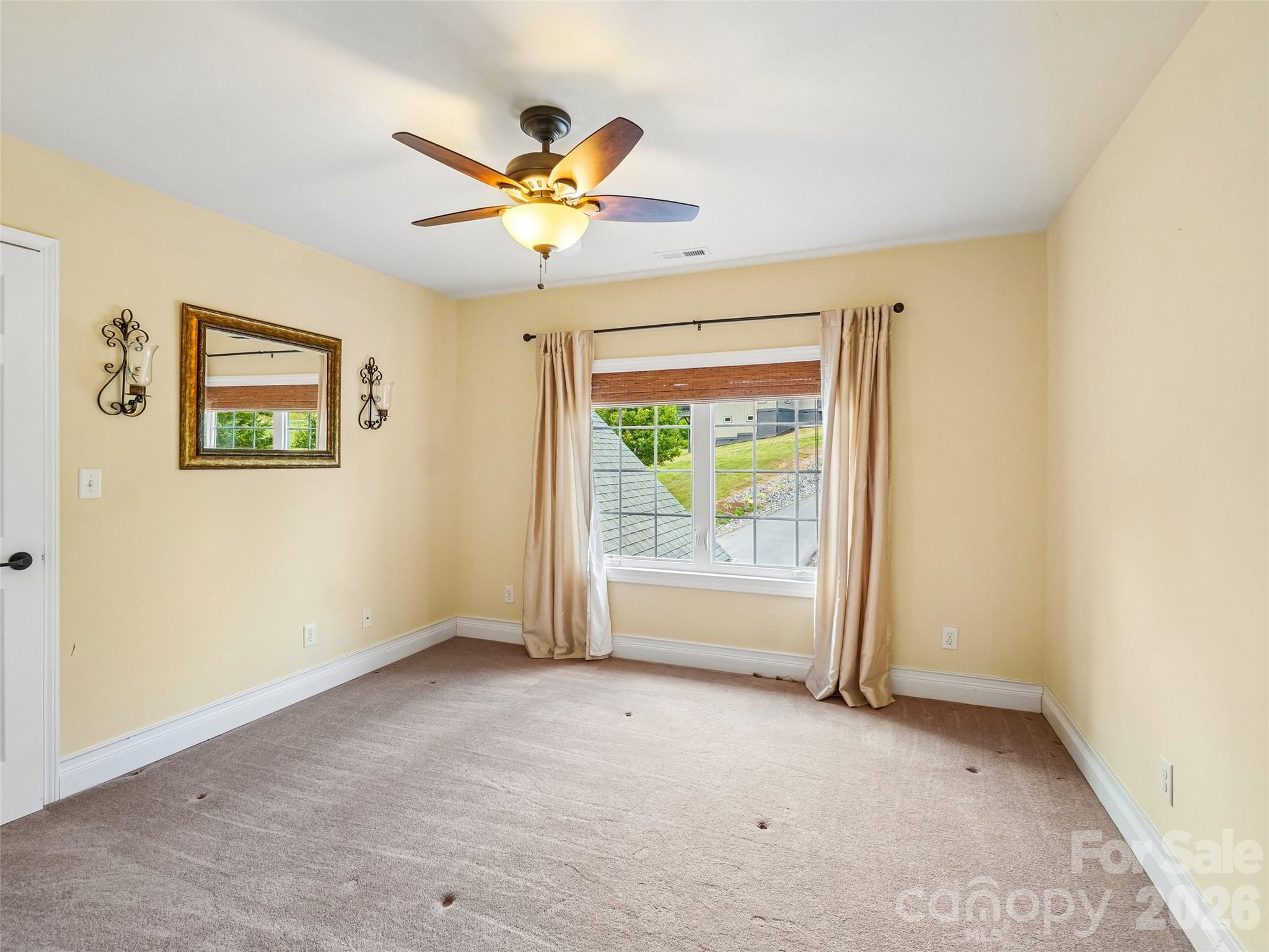 65 Horizon Way Alexander NC 28701